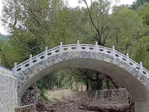 大连石栏杆定制选哪家靠谱 实力制造商